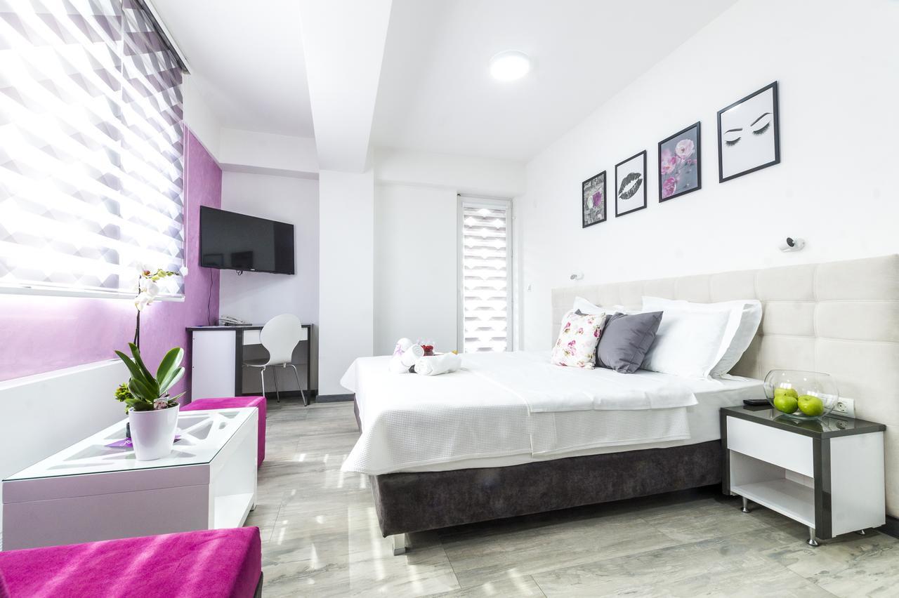 Astera Apart Hotel Szkopje Kültér fotó